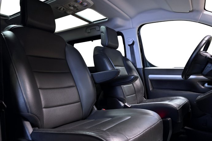 opel-zafira-elektrisitet-2021-big-12