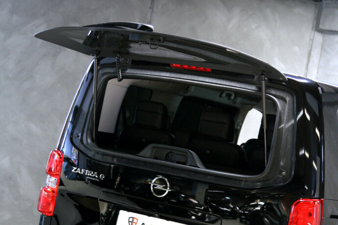 opel-zafira-elektrisitet-2021-big-44