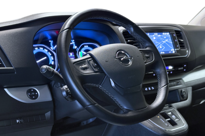 opel-zafira-elektrisitet-2021-big-31