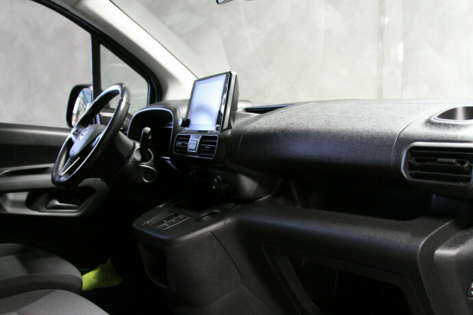opel-combo-elektrisitet-2022-big-4