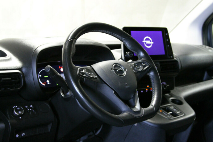 opel-combo-elektrisitet-2022-big-15