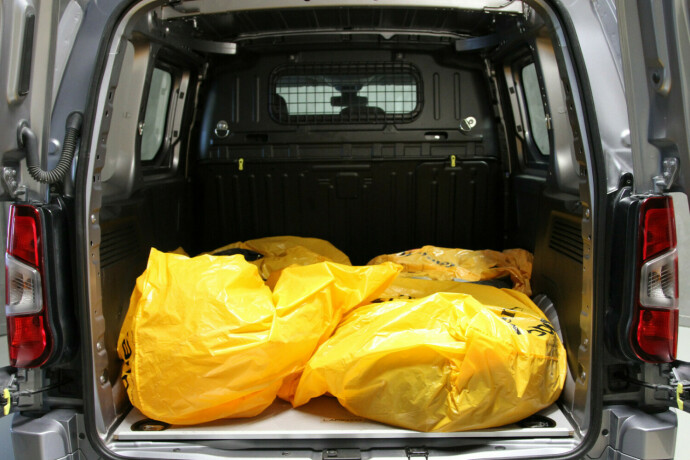 opel-combo-elektrisitet-2022-big-22
