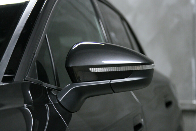 volkswagen-id4-gtx-elektrisitet-2022-big-24