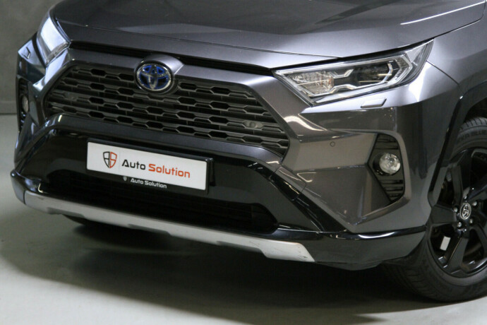 toyota-rav4-elektrisitetbensin-2019-big-20