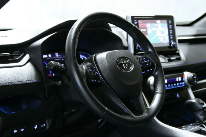 toyota-rav4-elektrisitetbensin-2019-big-15