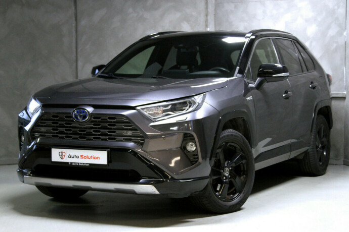 toyota-rav4-elektrisitetbensin-2019-big-0