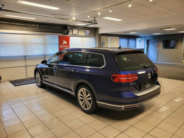 volkswagen-passat-elektrisitetbensin-2018-big-5