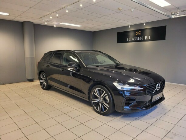 volvo-v60-elektrisitetbensin-2021-big-0