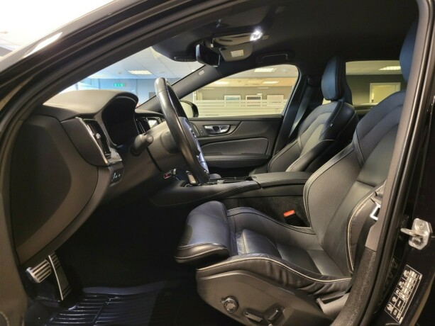 volvo-v60-elektrisitetbensin-2021-big-17