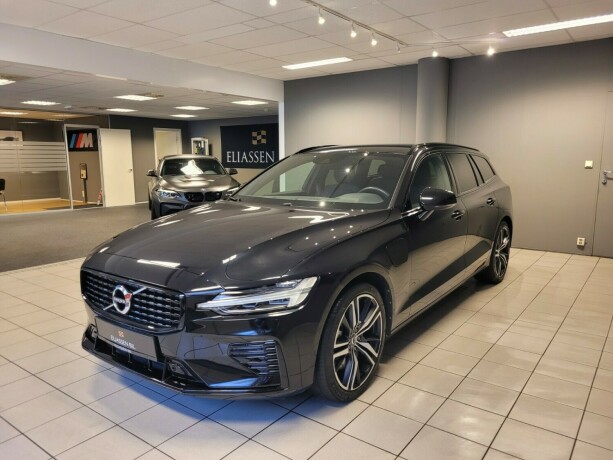 volvo-v60-elektrisitetbensin-2021-big-7