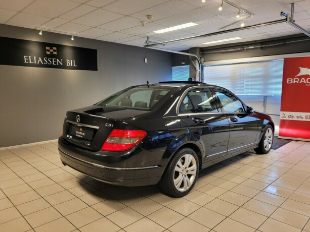 mercedes-benz-c-klasse-diesel-2010-big-3