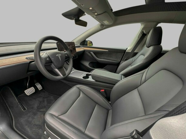 tesla-model-y-elektrisitet-2021-big-13