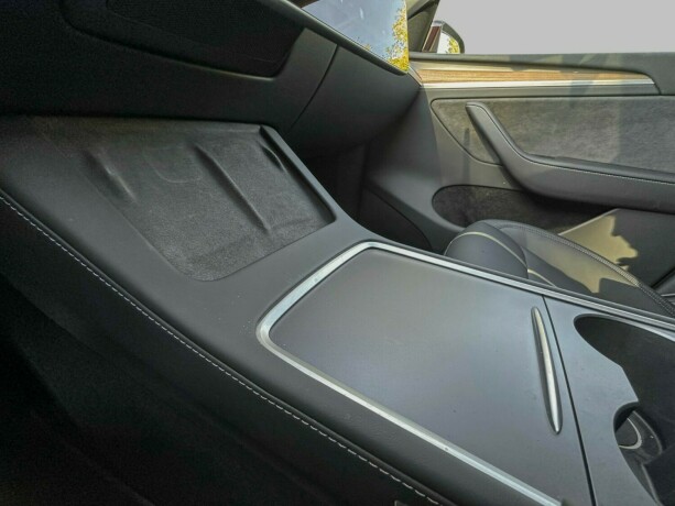 tesla-model-y-elektrisitet-2021-big-17
