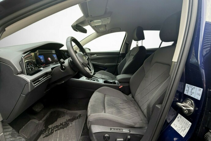 volkswagen-golf-bensin-2021-big-12