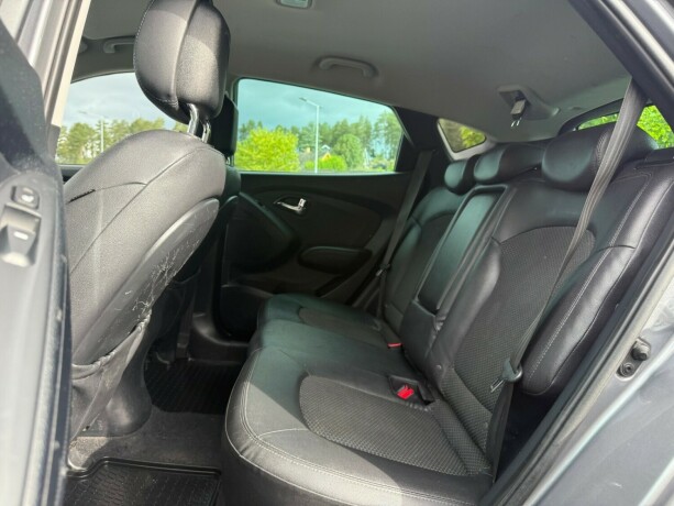 hyundai-tucson-diesel-2013-big-15