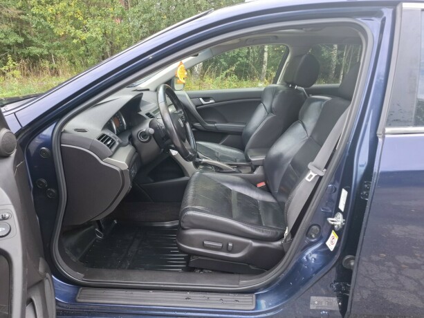 honda-accord-bensin-2008-big-14