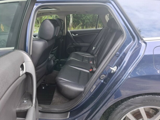 honda-accord-bensin-2008-big-16