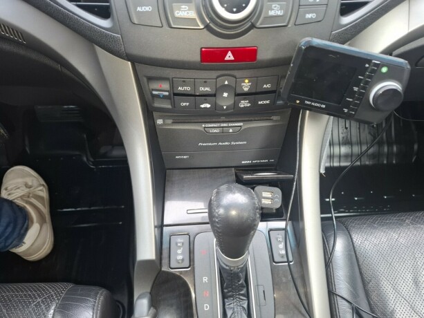 honda-accord-bensin-2008-big-11