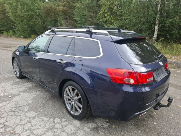 honda-accord-bensin-2008-big-3
