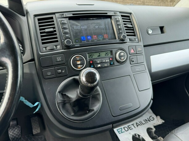 volkswagen-multivan-diesel-2007-big-13