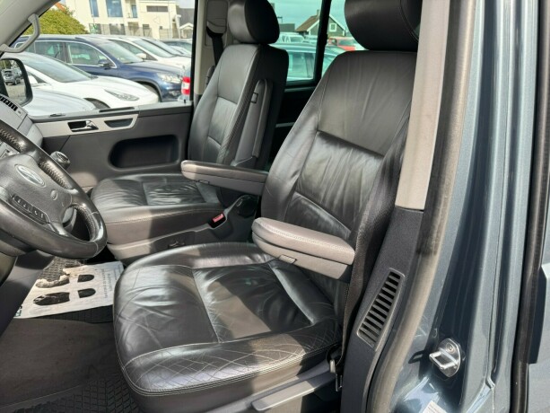 volkswagen-multivan-diesel-2007-big-8