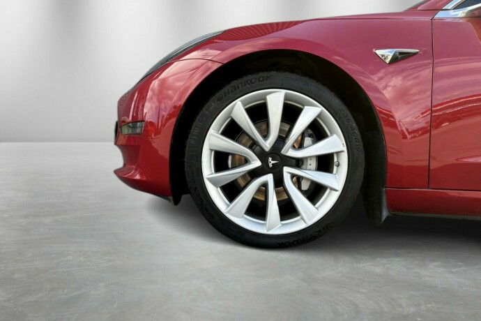 tesla-model-3-elektrisitet-2019-big-9